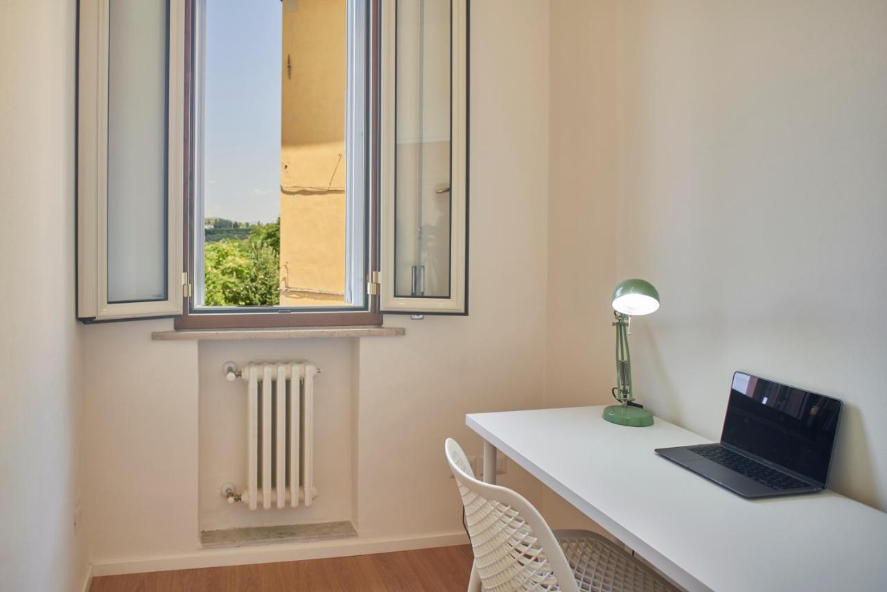 Azure Spot In Siena Centre - Apt Centrale Con Balcone Exterior photo